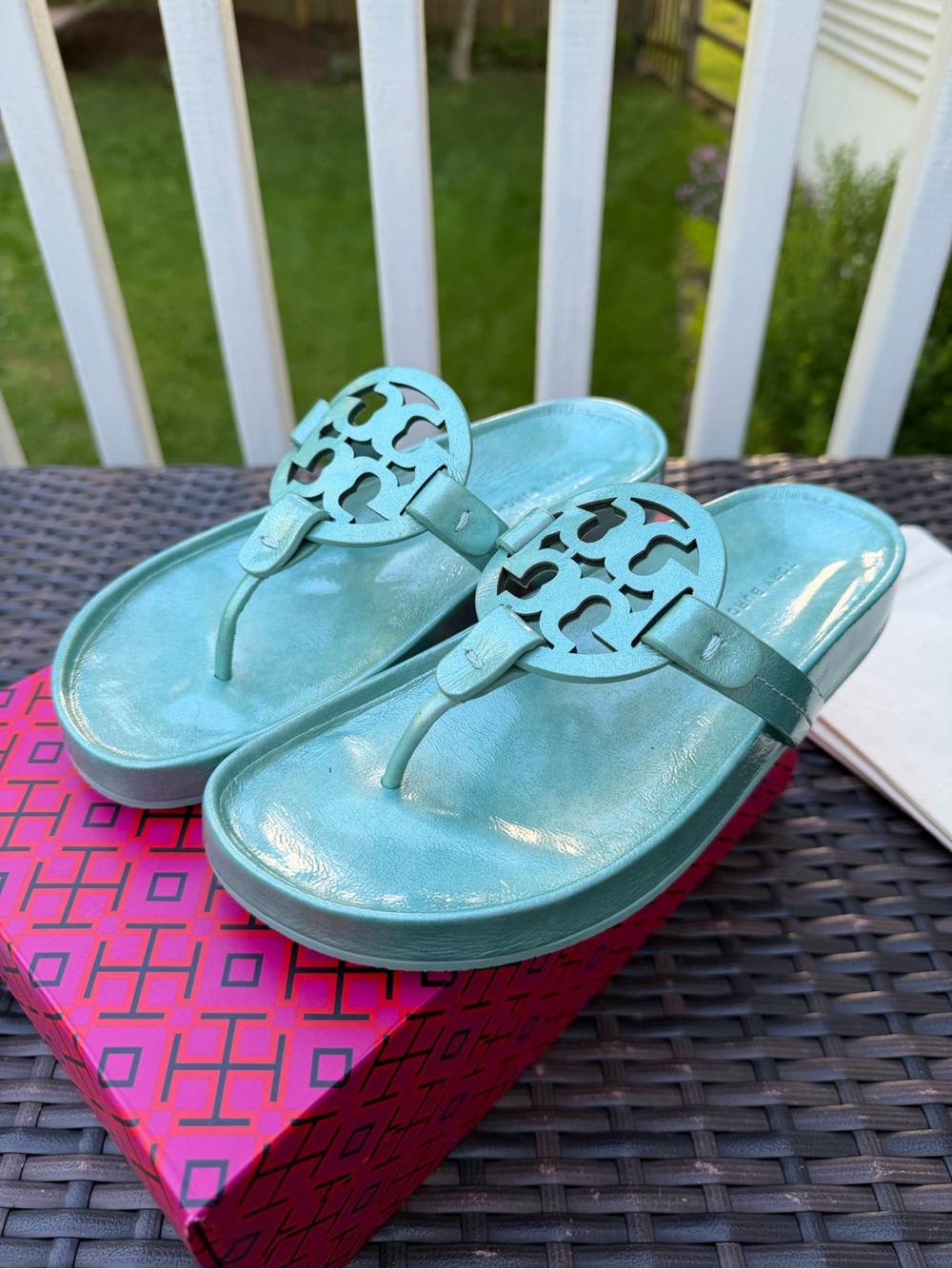 Tory Burch Metallic Aqua Miller Thong Sandals size 7 - Picture 4 of 8